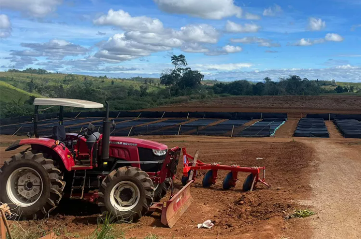 agriculture tractor.png